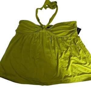Apostrophe size XL green halter top slightly padded NWT